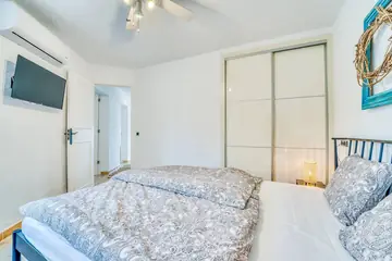 Schlafzimmer 3