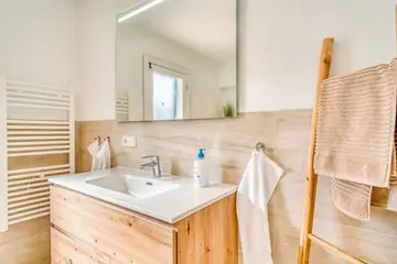 Badezimmer 1