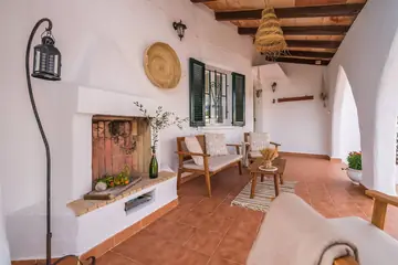 Steinkamin auf der Veranda